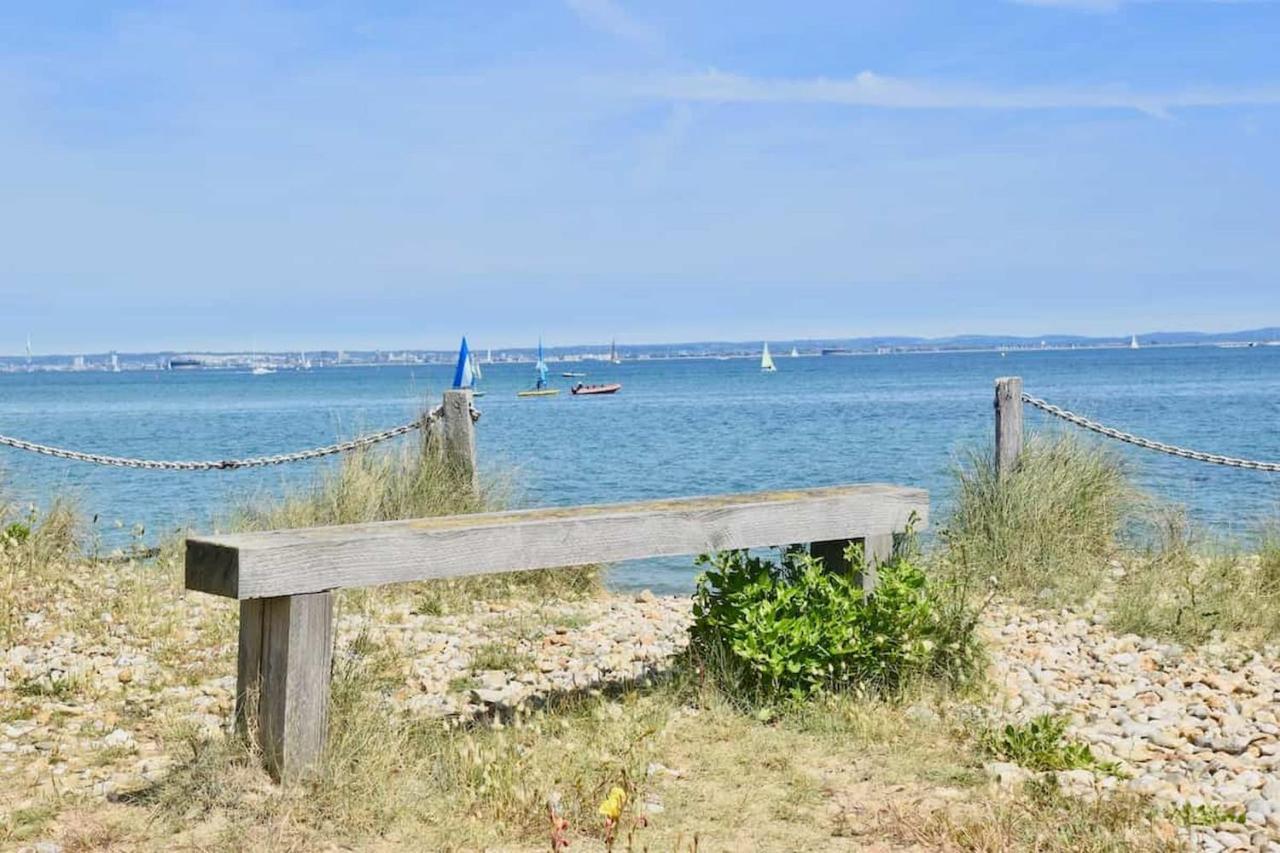 12A Solent Landing Direct Beach Access Bembridge Buitenkant foto